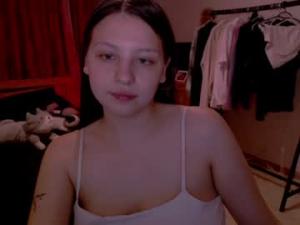 agata_krowlyChaturbate screenshot 2024-09-11