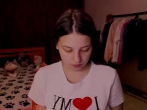 agata_krowlyChaturbate screenshot 2024-09-12