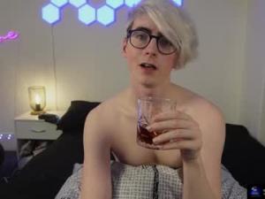 alfiegreenxxxChaturbate screenshot 2024-09-01