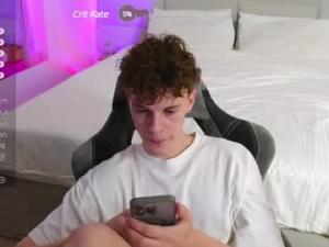 cute_thomasChaturbate screenshot 2024-09-03