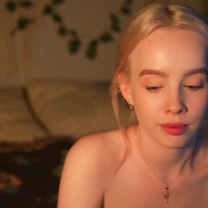 mother__of__dragons Chaturbate