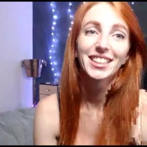 red_firesquirt Chaturbate