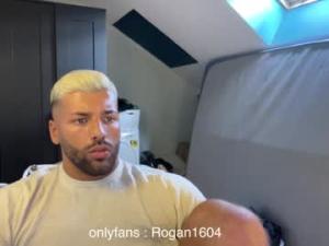 rogan1604Chaturbate screenshot 2024-07-18