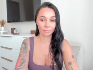 sensualbetttyChaturbate screenshot 2024-06-05